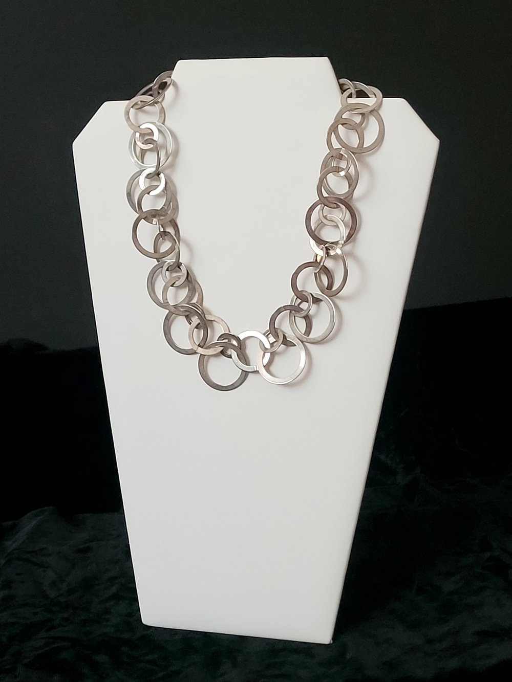 Silver-Tone Linked Circle Necklace - Women Jewelry
